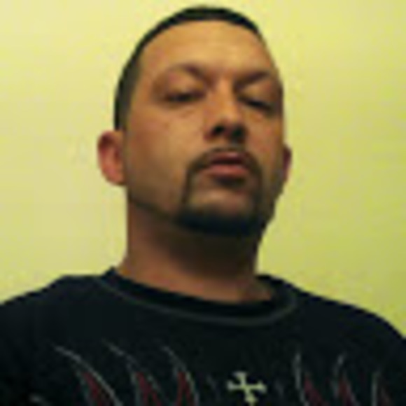 Meet your Posher, Andrew - Picture 1 of 1